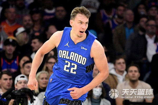 地青少年提 地青少年提